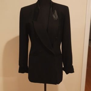 Hugo Bascati black blazer